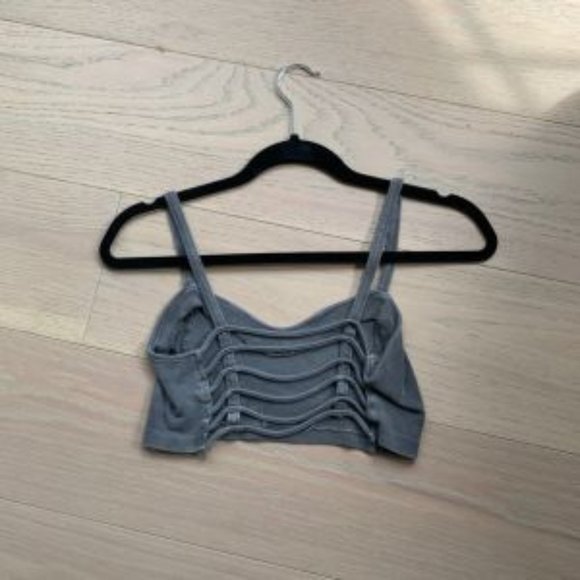 Crop top Bralette with fancy Back - Picture 2 of 9